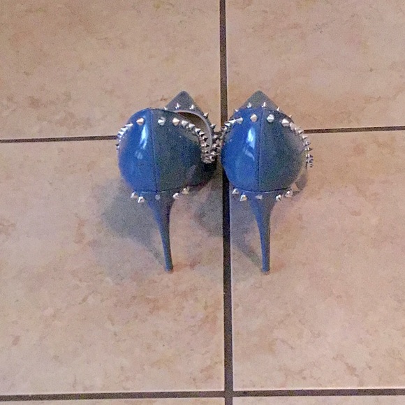 FSJโ Beautiful spiked Teal shoes ๐ฆ๐ธ๐ผ(NWOT) - Picture 3 of 6